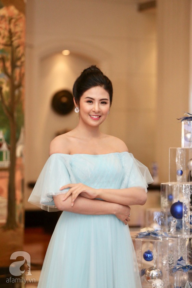 Đỗ Mỹ Linh, Ngọc Hân, ca sĩ Thu Phương... lộng lẫy đi dự tiệc cưới Á hậu Thanh Tú - Ảnh 8. Đỗ Mỹ Linh, Ngọc Hân, ca sĩ Thu Phương... lộng lẫy đi dự tiệc cưới Á hậu Thanh Tú - Ảnh 8.
