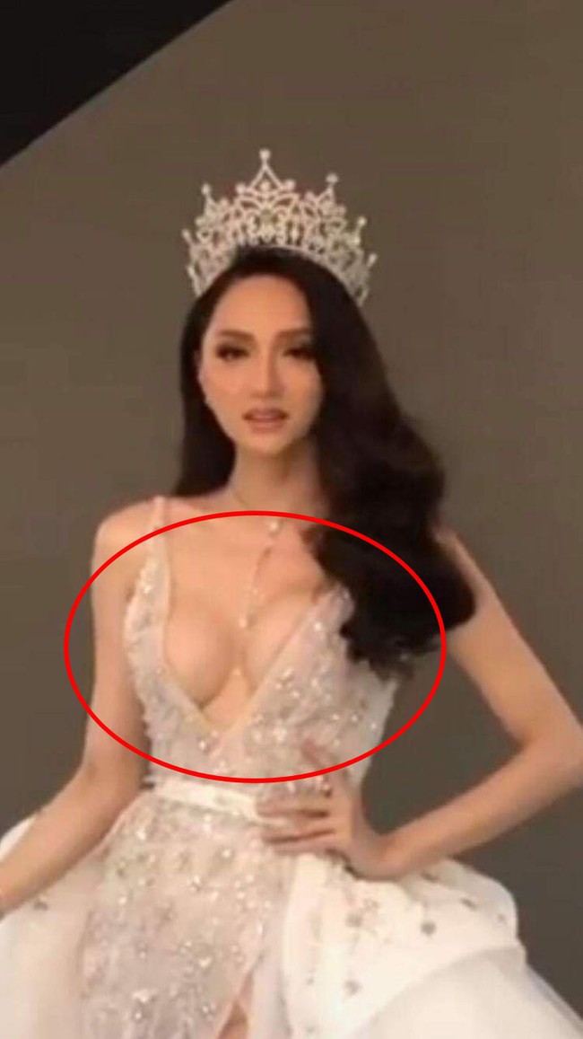 Hoa hậu Hương Giang thật sexy trong bộ váy trắng nhưng có gì kỳ lạ thế này? - Ảnh 6.