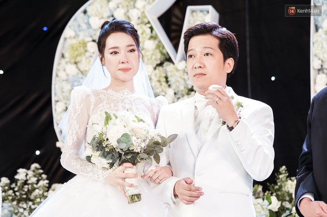 Điểm lại 5 đám cưới đình đám nhất showbiz Việt năm 2018: Xa hoa, lãng mạn và được bảo vệ nghiêm ngặt tới từng chi tiết - Ảnh 3.