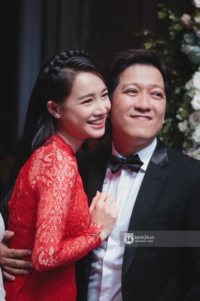 Điểm lại 5 đám cưới đình đám nhất showbiz Việt năm 2018: Xa hoa, lãng mạn và được bảo vệ nghiêm ngặt tới từng chi tiết - Ảnh 4.