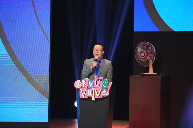 Ông trùm MC” - Lại Văn Sâm tái xuất, cầm trịch show hài mới sau thời gian nghỉ việc ở VTV  - Ảnh 3.
