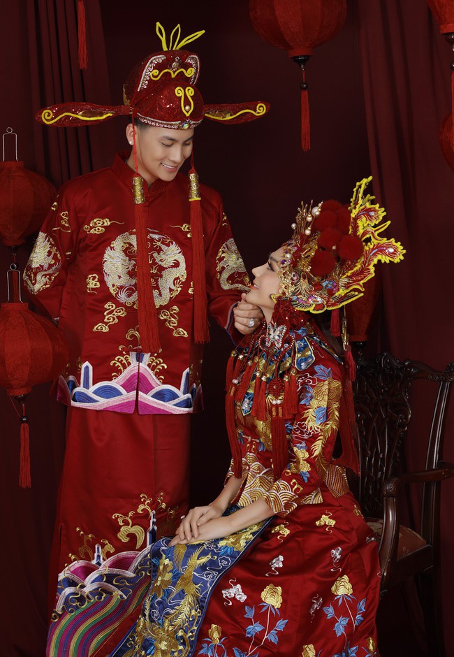 Bị lỗ nặng sau hôn lễ, Lâm Khánh Chi vẫn tiếp tục mở tiệc mời 300 khách mừng 1 năm ngày cưới - Ảnh 3.