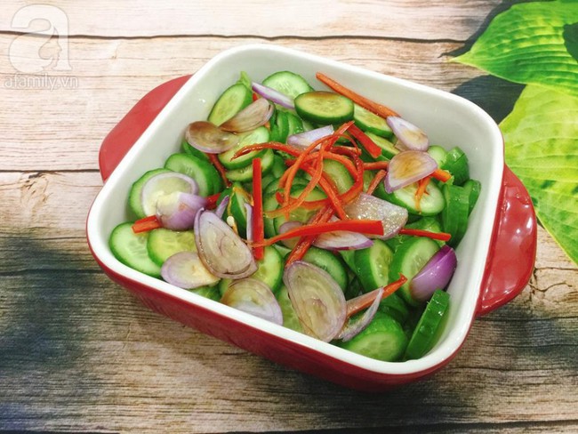 Bụng phẳng eo thon, làm đẹp đón Tết với 3 món salad ngon thần thánh - Ảnh 2.