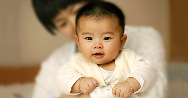 Tình cờ gặp nhân viên nữ của chồng, tôi chưa kịp chào thì chết đứng khi nhìn gương mặt đứa trẻ cô ta dắt theo - Ảnh 3. Tình cờ gặp nhân viên nữ của chồng, tôi chưa kịp chào thì chết đứng khi nhìn gương mặt đứa trẻ cô ta dắt theo - Ảnh 3.