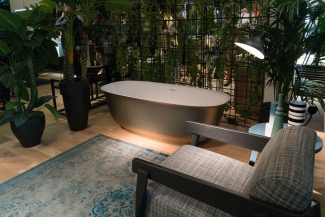 Phòng tắm nhà bạn sẽ tràn đầy phong cách với xu hướng bồn tắm hình elip - Ảnh 1.