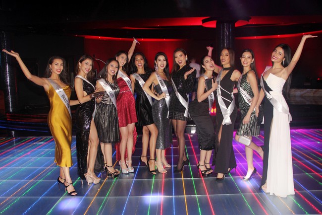 Ban ngày lên sân khấu Miss Supranational làm nữ hoàng, đêm đến Minh Tú ăn mì gói 1 mình  - Ảnh 4.