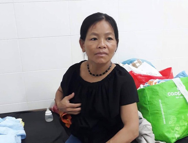 Hai bé gái song sinh suy dinh dưỡng trên tay mẹ nghèo dân tộc, thiếu sữa tã và không có tiền chữa bệnh - Ảnh 3. Hai bé gái song sinh suy dinh dưỡng trên tay mẹ nghèo dân tộc, thiếu sữa tã và không có tiền chữa bệnh - Ảnh 3.