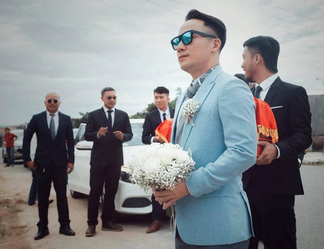 Cô dâu 9x của rapper Tiến Đạt lộ vòng hai lớn trong đám cưới tại tư gia - Ảnh 6.