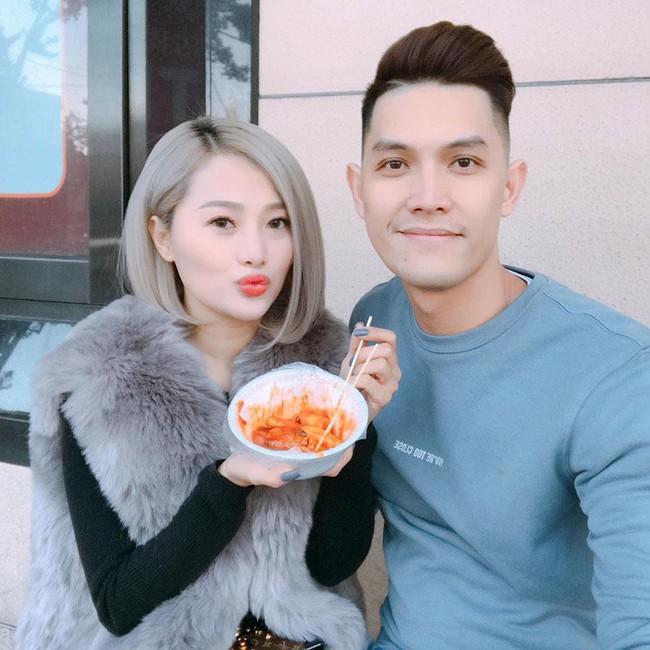 Em gái ca sĩ Quang Vinh được chồng cơ trưởng chuyển khoản trăm triệu nhân kỷ niệm ngày cưới và đón con gái đầu lòng - Ảnh 1. Em gái ca sĩ Quang Vinh được chồng cơ trưởng chuyển khoản trăm triệu nhân kỷ niệm ngày cưới và đón con gái đầu lòng - Ảnh 1.