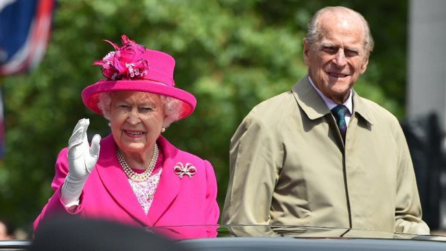 Cách đón năm mới đặc trưng của hoàng gia Anh, riêng gia đình Công nương Kate năm nay có sự khác biệt - Ảnh 1.