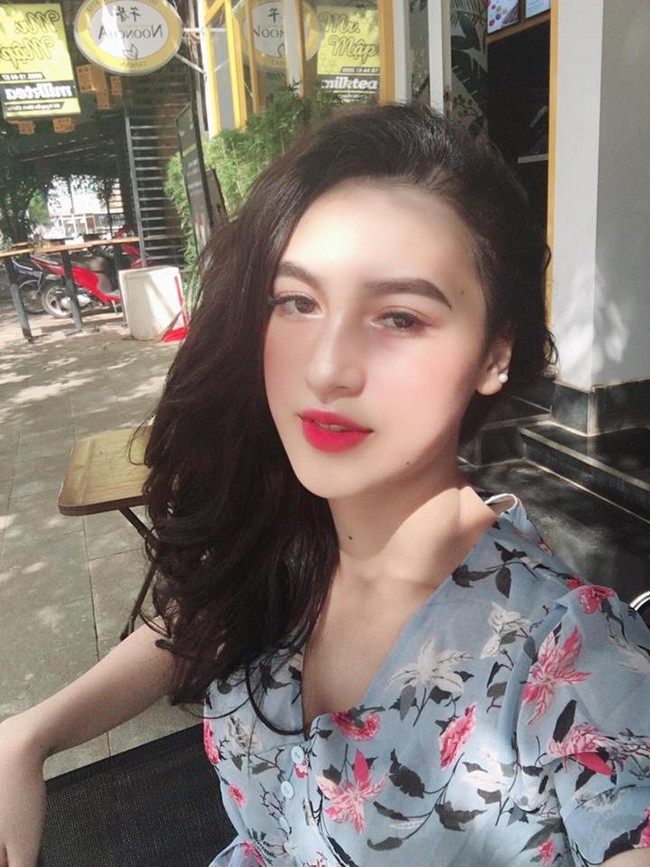 Những cô gái Việt 100% nhưng luôn bị nhầm là con lai vì ngoại hình xinh đẹp, sexy - Ảnh 13.