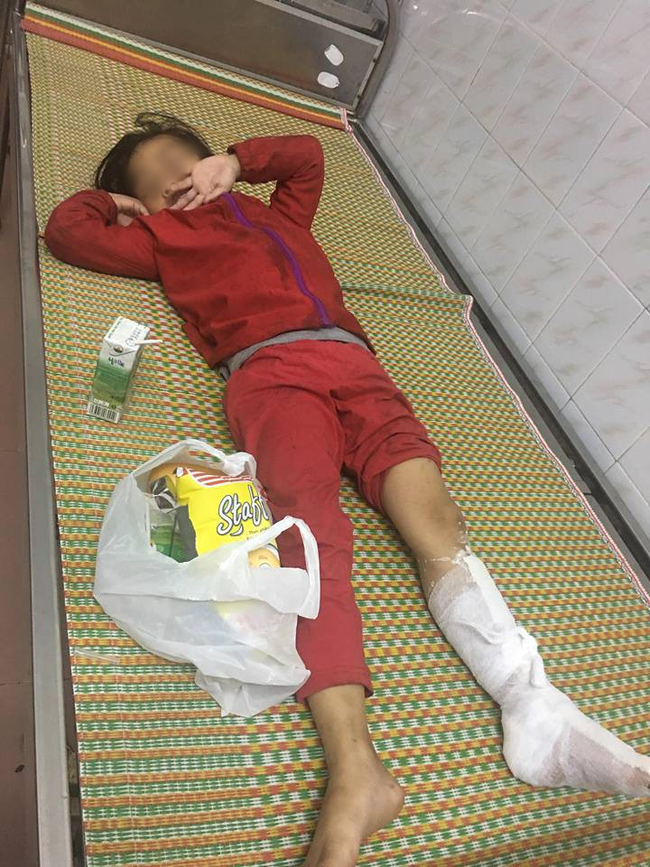 Thông tin mới nhất về bé gái 5 tuổi lê la hè phố xin tiền nuôi bà ngoại ở Nam Định - Ảnh 2.