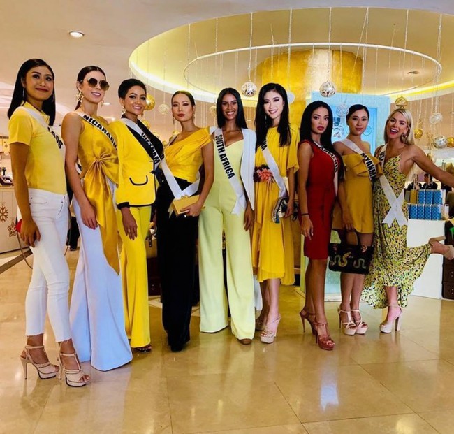 Đụng màu trang phục với cả dàn mỹ nhân Miss Universe, HHen Niê vẫn có cách riêng để tỏa sáng - Ảnh 3.