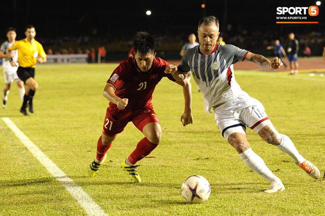 Phá dớp Mỹ Đình hạ Philippines, đội tuyển Việt Nam vào chung kết AFF Cup sau 10 năm chờ đợi - Ảnh 1.