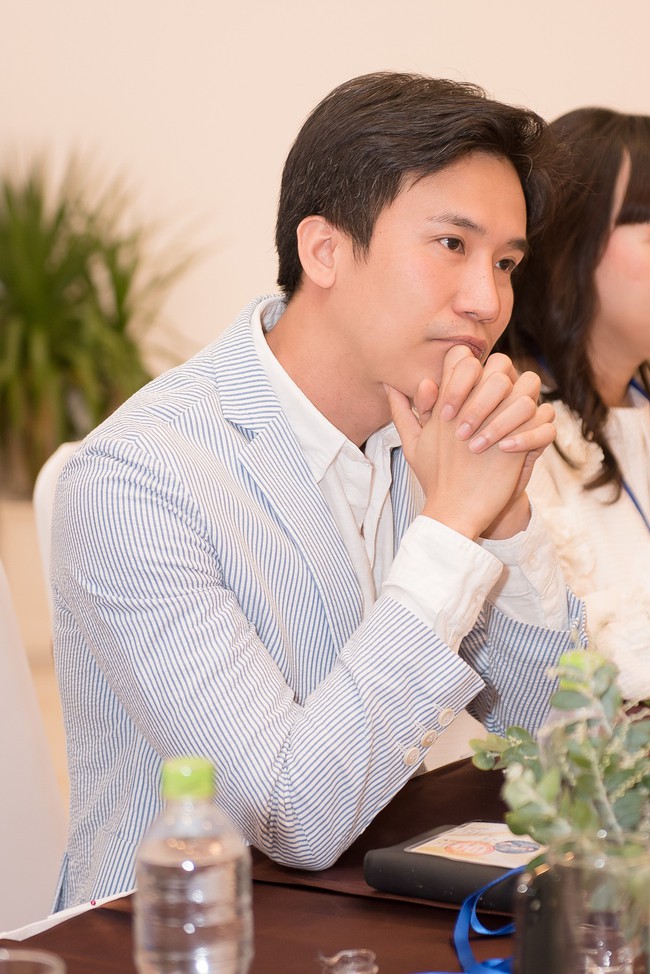 Sau Gương mặt thân quen, Á hậu Hà Thu tái xuất cùng danh ca Tuấn Ngọc - Ảnh 4. Sau Gương mặt thân quen, Á hậu Hà Thu tái xuất cùng danh ca Tuấn Ngọc - Ảnh 4.