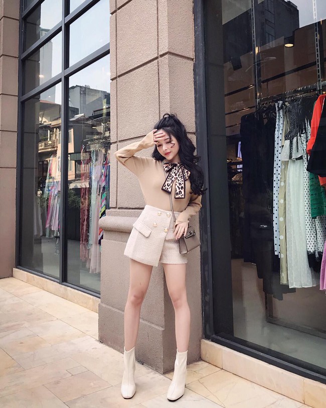 Street style hot mom: Ở nhà có thể úi xùi, nhưng một khi đã ra đường là lên đồ cực sành điệu  - Ảnh 15.