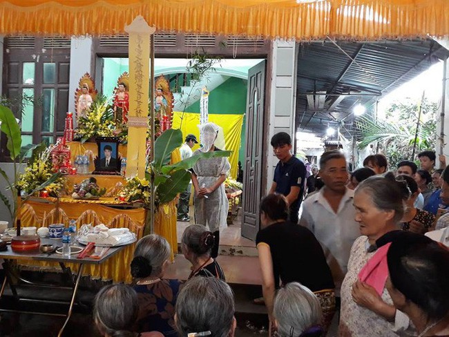 Hàng xóm nơi 2 vợ chồng bị sát hại dã man ở Hưng Yên: Tiếng kêu cứu của người con trai vẫn ám ảnh anh đến tận bây giờ - Ảnh 3.