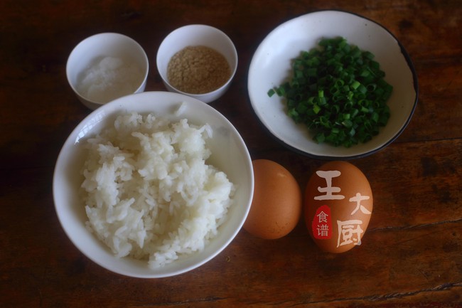 Soy sauce is the secret of fragrant fried rice, delicious and unforgettable, but we have always done the opposite - Photo 1.