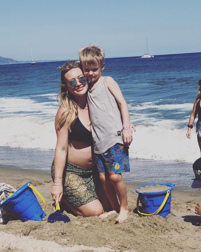 Hilary Duff, bà mẹ nổi tiếng lên mạng than vãn “mang thai giống y như địa ngục” nhưng lại nhận được sự đồng cảm của hàng triệu người - Ảnh 8.