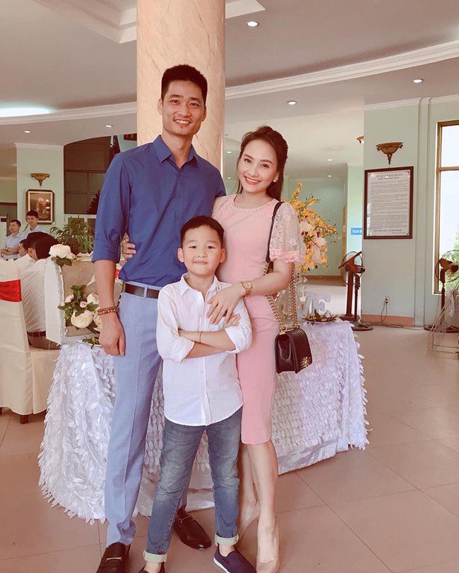 Diễn viên Bảo Thanh kể chuyện bỡ ngỡ làm mẹ từ khi còn đi học, tốt nghiệp đại học cũng là lúc tốt nghiệp khóa lấy chồng - sinh con - Ảnh 6.