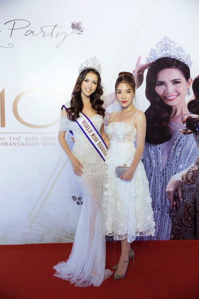 Vừa đăng quang Hoa hậu, Phan Thị Mơ đã thú nhận mê đắm thủ môn Bùi Tiến Dũng  - Ảnh 7.