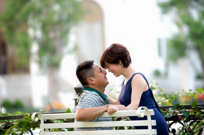 Ngọc Huyền - Vợ Chí Trung: 40 năm chấp nhận bị chồng quản thúc, xô xát cỡ nào cũng không dám bỏ về mẹ đẻ chỉ cách vài bước chân - Ảnh 5.