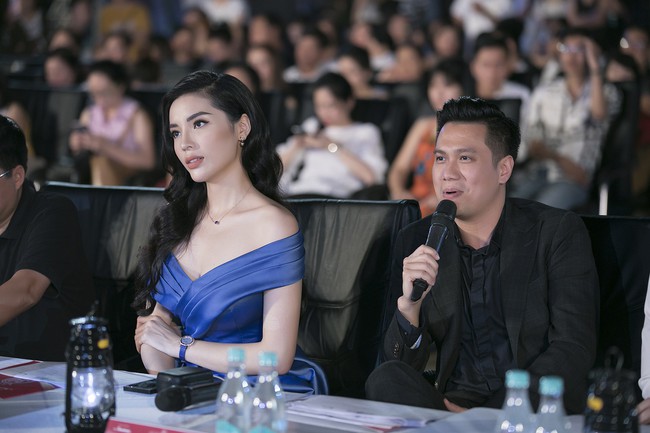 Ai bảo là kèn cựa nhau, Kỳ Duyên còn chụp ảnh Huyền My rồi khen xinh trên mạng xã hội đây này! - Ảnh 7. Ai bảo là kèn cựa nhau, Kỳ Duyên còn chụp ảnh Huyền My rồi khen xinh trên mạng xã hội đây này! - Ảnh 7.