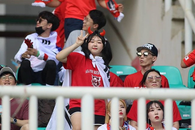 Đánh bại Olympic Việt Nam, Hàn Quốc vào chung kết Asiad 18 - Ảnh 23. Đánh bại Olympic Việt Nam, Hàn Quốc vào chung kết Asiad 18 - Ảnh 23.