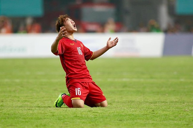 Đánh bại Olympic Việt Nam, Hàn Quốc vào chung kết Asiad 18 - Ảnh 3. Đánh bại Olympic Việt Nam, Hàn Quốc vào chung kết Asiad 18 - Ảnh 3.
