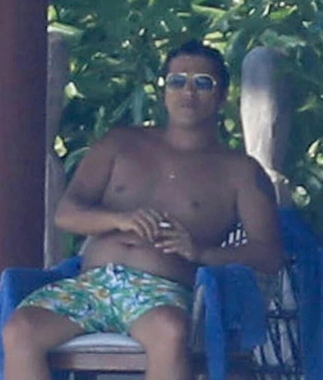 Forget the handsome Martian Bruno Mars, now he is as fat as his uncles - Photo 5.