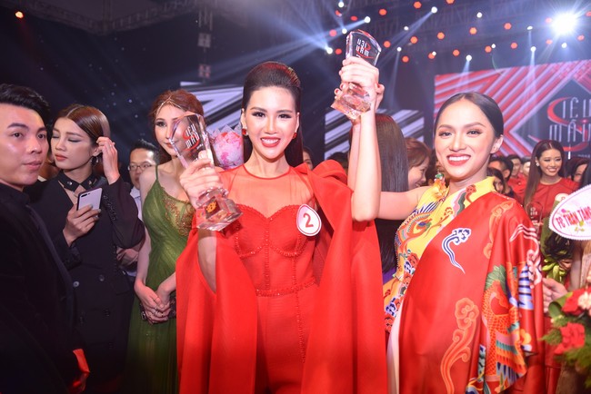 Siêu mẫu Việt Nam 2018 gọi tên học trò Hương Giang: Khán giả hoang mang vì không biết thi siêu mẫu hay thi Hoa hậu  - Ảnh 2.