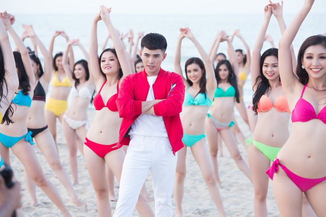 Những người đẹp sẽ kế nhiệm vương miện Hoa hậu của Đỗ Mỹ Linh khoe dáng sexy hết cỡ trong MV ca nhạc - Ảnh 14.