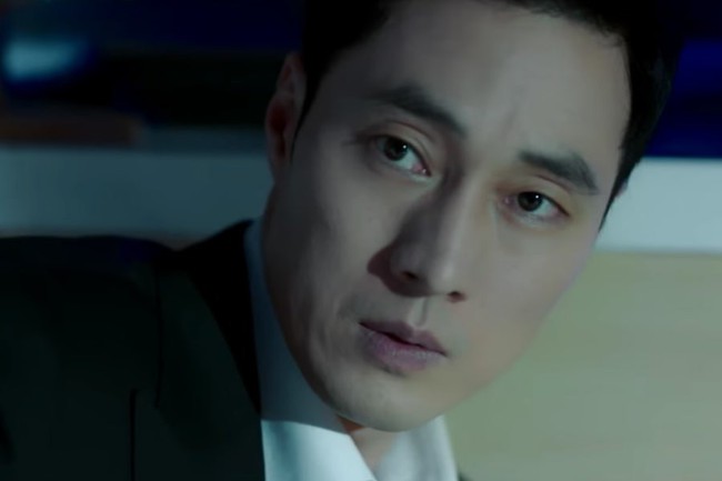 Ngắm nam thần So Ji Sub căng thẳng nhưng vẫn đẹp trai ngời ngời trong teaser phim mới - Ảnh 2.