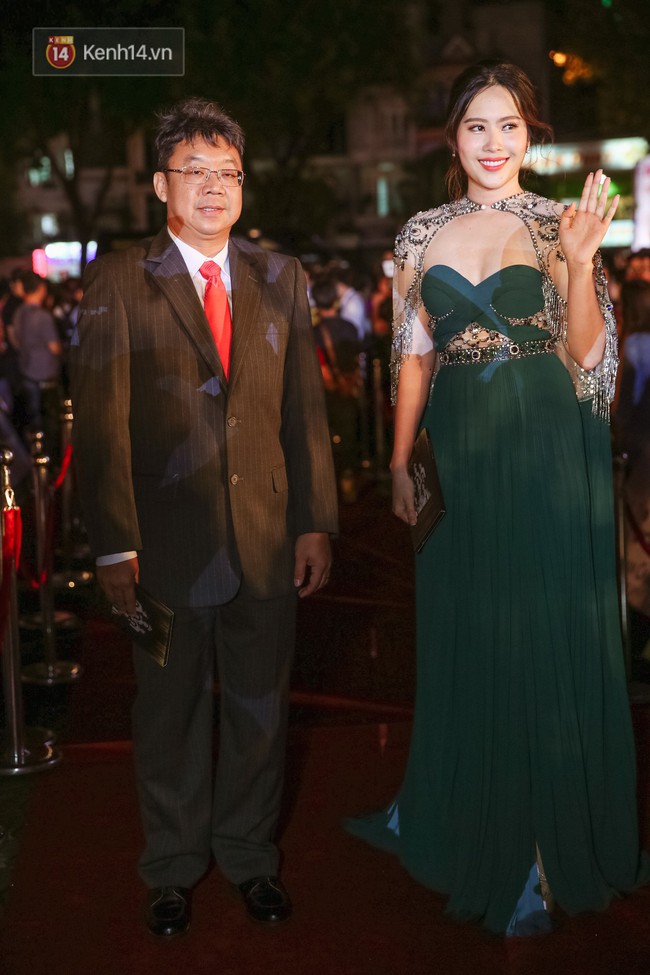 Cáºn cảnh thân hình béo ú cá»§a Nam Em sau khi biết tin ngưá»i yêu cÅ© Trưá»ng Giang Äi lấy vợ - Ảnh 4.