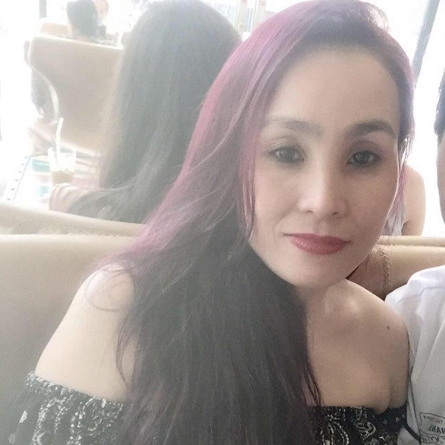 Hóa ra Tân Hoa hậu Việt Nam 2018 Tiểu Vy có một người mẹ trẻ trung và thông minh như thế này - Ảnh 6.