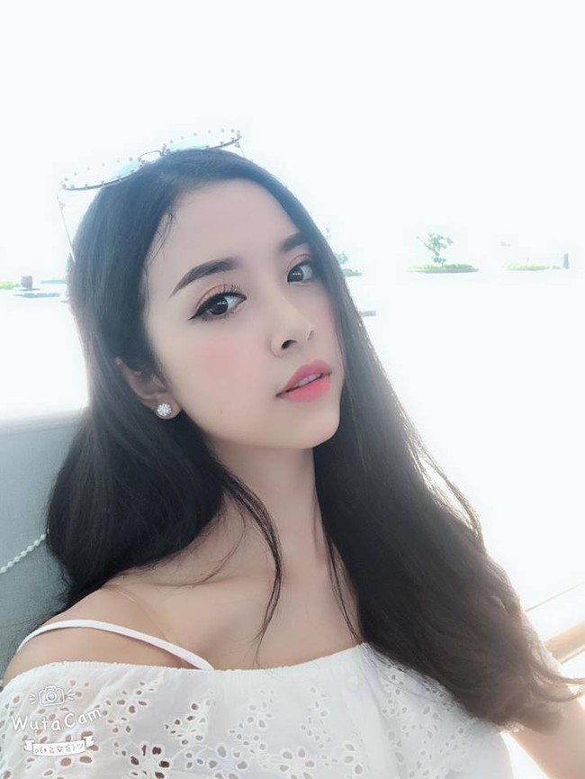 Cận cảnh vẻ ngoài nóng bỏng của Á hậu 2 Hoa hậu Việt Nam 2018 - Nguyễn Thị Thúy An - Ảnh 10.