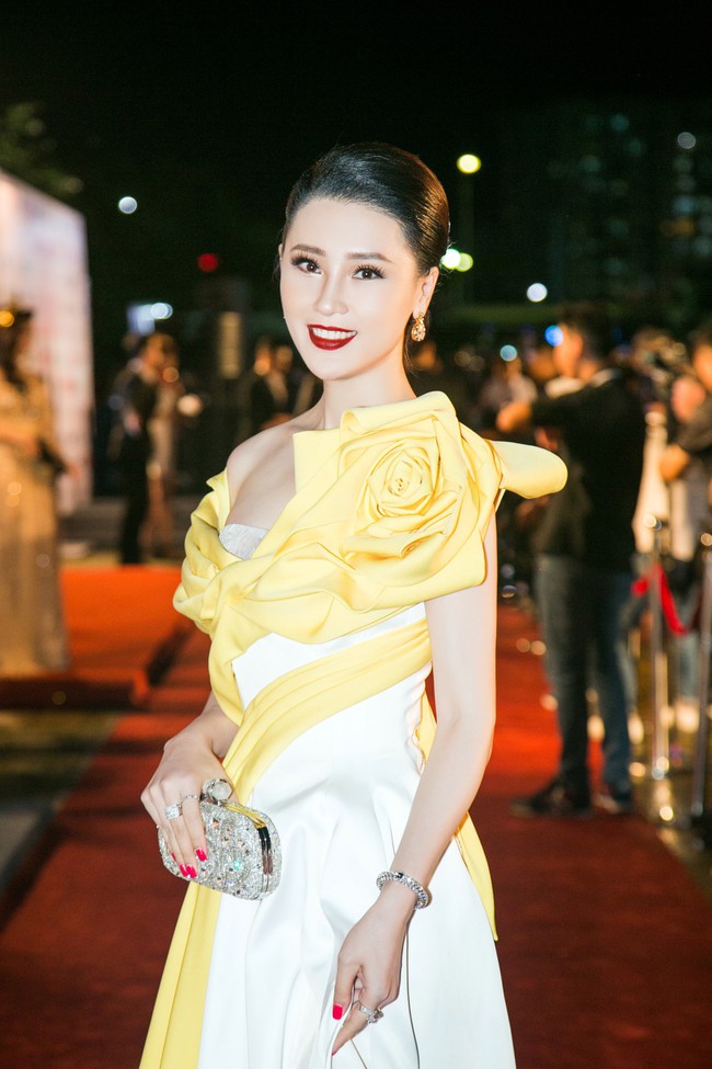 Lý giải về lựa chọn Trần Tiểu Vy làm Hoa hậu Việt Nam có liên quan đến Hoa hậu Hà Kiều Anh - Ảnh 3. Lý giải về lựa chọn Trần Tiểu Vy làm Hoa hậu Việt Nam có liên quan đến Hoa hậu Hà Kiều Anh - Ảnh 3.