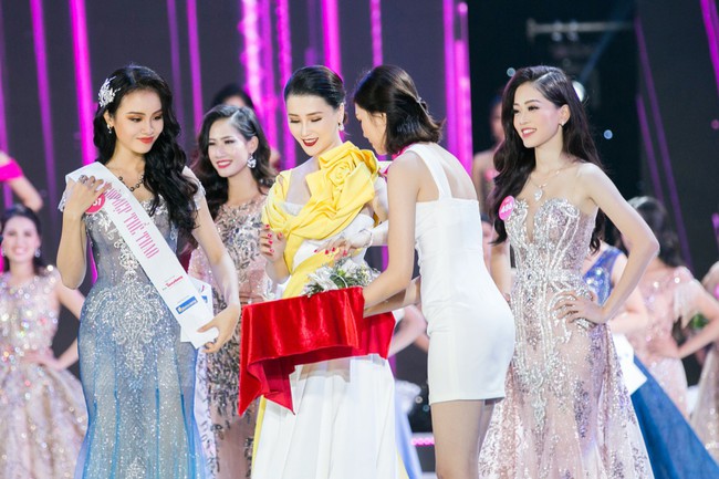 Lý giải về lựa chọn Trần Tiểu Vy làm Hoa hậu Việt Nam có liên quan đến Hoa hậu Hà Kiều Anh - Ảnh 7.