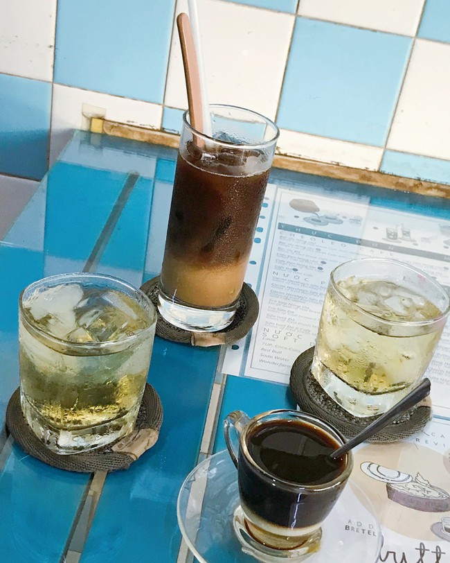 Dân sành cafe Sài Gòn chính hiệu mách bạn 5 địa chỉ thú vị để ngồi lì cả ngày không chán - Ảnh 25. Dân sành cafe Sài Gòn chính hiệu mách bạn 5 địa chỉ thú vị để ngồi lì cả ngày không chán - Ảnh 25.