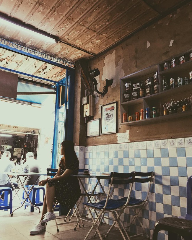 Dân sành cafe Sài Gòn chính hiệu mách bạn 5 địa chỉ thú vị để ngồi lì cả ngày không chán - Ảnh 23.