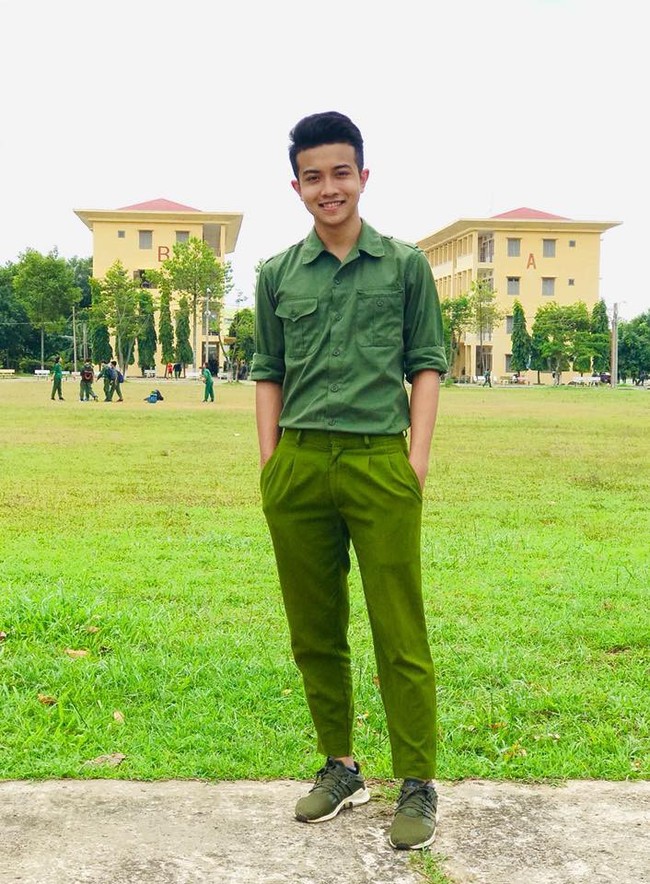 Em trai Á hậu 2 Thúy An có ngoại hình thu hút, đang là sinh viên Học viện Hàng không Việt Nam - Ảnh 12.
