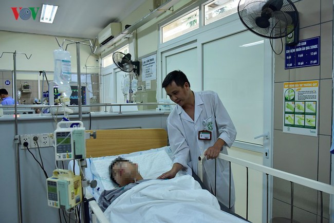 Vụ 7 người chết tại lễ hội âm nhạc: Còn bệnh nhân phải thở bằng máy - Ảnh 4. Vụ 7 người chết tại lễ hội âm nhạc: Còn bệnh nhân phải thở bằng máy - Ảnh 4.