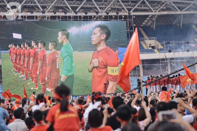 Những khoảnh khắc đầy ý nghĩa trong buổi lễ mừng công của đoàn Thể thao Việt Nam  - Ảnh 9.