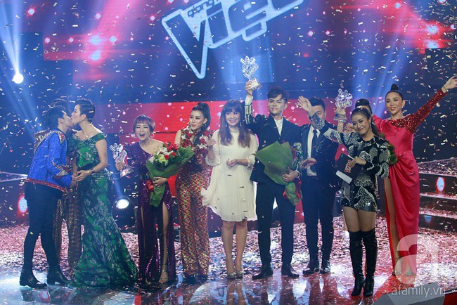 Cô gái triệu view Ngọc Ánh của đội Noo Phước Thịnh xuất sắc lội ngược dòng, trở thành Quán quân The Voice 2018 - Ảnh 2.