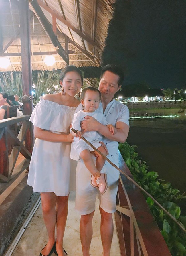 Soi nhất cử nhất động của sao Việt (2/9) - Ảnh 11.