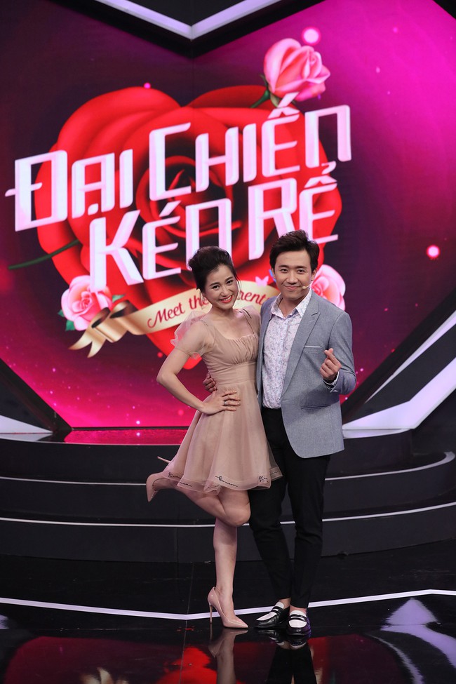Được Trấn Thành mai mối, thầy giáo 9X điển trai đốn tim hội chị em đi tìm chồng - Ảnh 1. Được Trấn Thành mai mối, thầy giáo 9X điển trai đốn tim hội chị em đi tìm chồng - Ảnh 1.