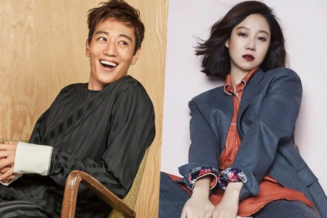 Trai đẹp Doctors Kim Rae Won tái hợp Gong Hyo Jin sau tận 15 năm xa cách - Ảnh 1.