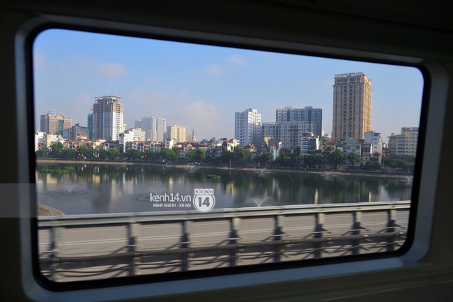 Ảnh: Trải nghiệm bên trong đoàn tàu đường sắt trên cao Cát Linh - Hà Đông ngày chính thức chạy thử - Ảnh 15. Ảnh: Trải nghiệm bên trong đoàn tàu đường sắt trên cao Cát Linh - Hà Đông ngày chính thức chạy thử - Ảnh 15.