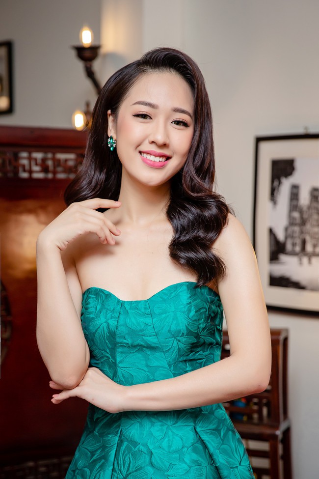Giảm 23kg, Top 15 Hoa hậu Việt Nam Phạm Ngọc Hà My lần đầu khoe mẹ trẻ như chị gái - Ảnh 6.