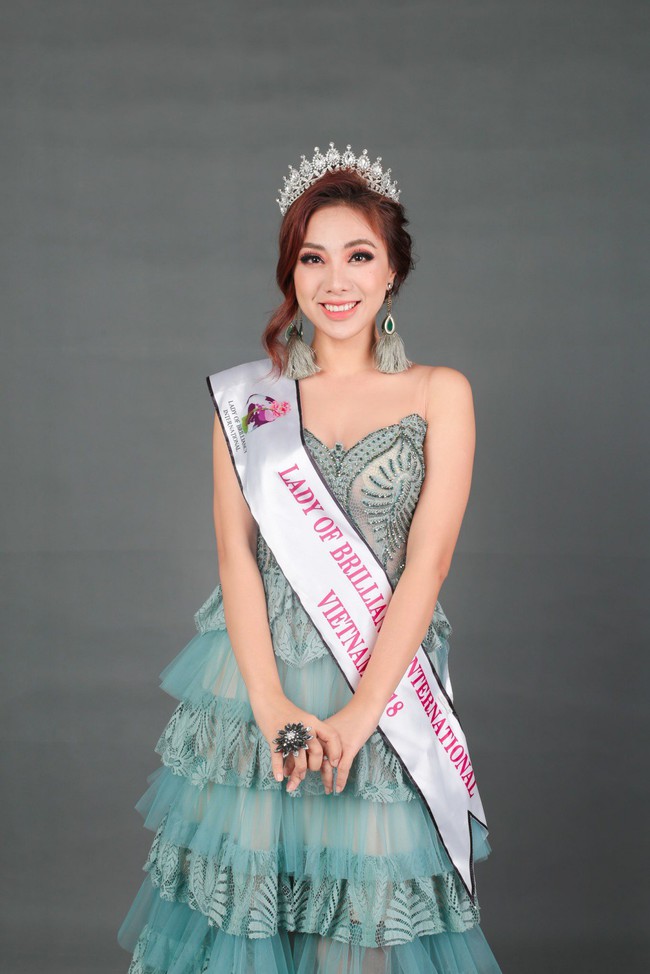Miko Lan Trinh bất ngờ đoạt danh hiệu Hoa hậu Tài năng - Ảnh 3.